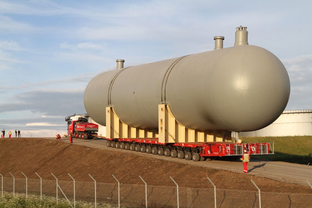 SPMT Transport Lagertank