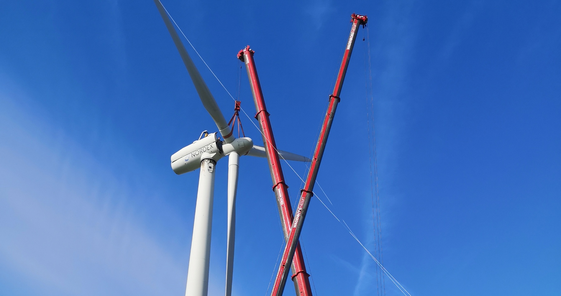 Abbau Nordex-Windmühlen in Meedhuizen
